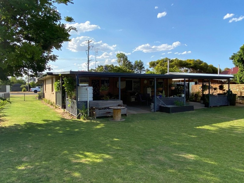 40 King St, Chinchilla QLD 4413