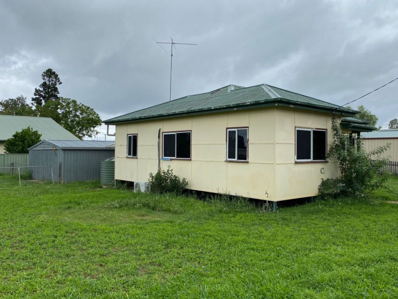 17 Wambo St, Chinchilla QLD 4413