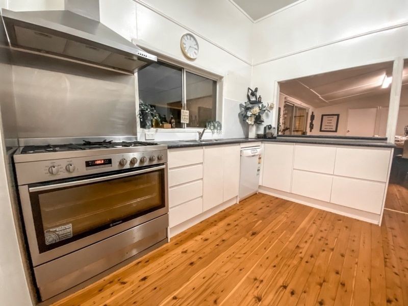 87 Middle Street, Chinchilla QLD 4413