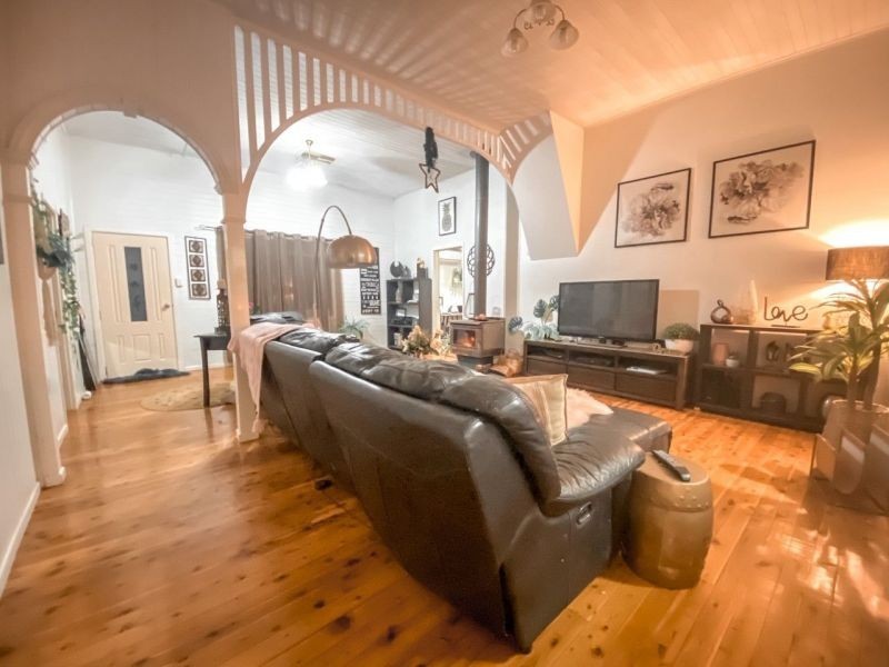 87 Middle Street, Chinchilla QLD 4413