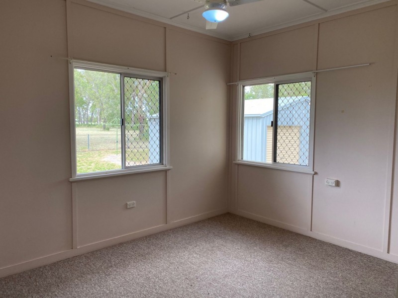 26 Fraser, Chinchilla QLD 4413