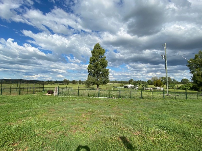 692 Holmes Road, Chinchilla QLD 4413