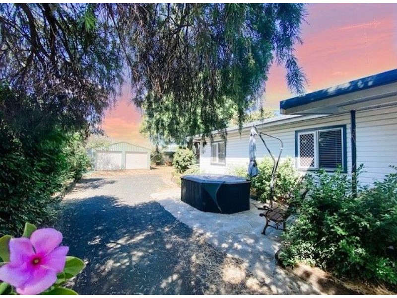 27 Dorney Street, Chinchilla QLD 4413