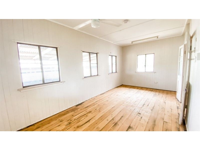 55 Park Street, Chinchilla QLD 4413