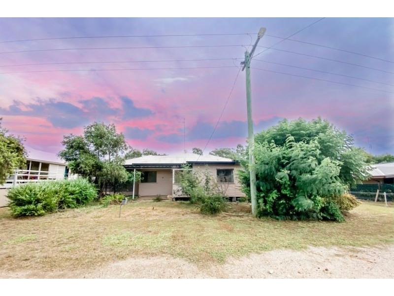 55 Park Street, Chinchilla QLD 4413