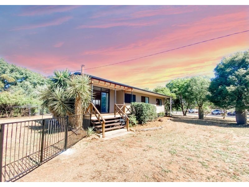 28 Blanchard Street, Chinchilla QLD 4413