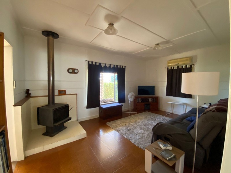 28 Glasson Street, Chinchilla QLD 4413