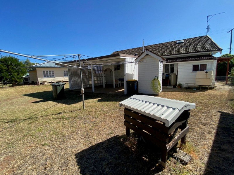 28 Glasson Street, Chinchilla QLD 4413