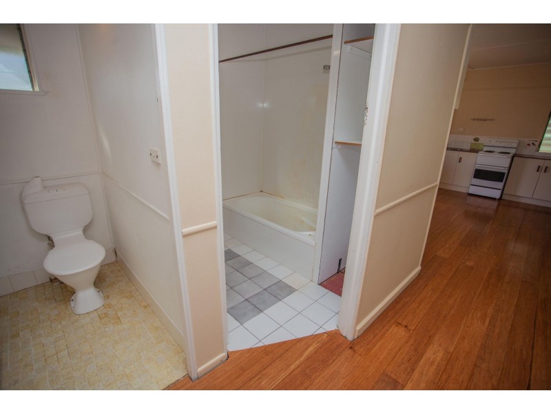 43 Mizpah Drive, Chinchilla QLD 4413