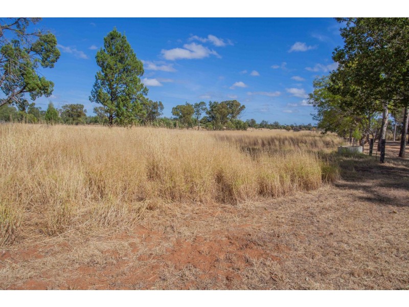 43 Mizpah Drive, Chinchilla QLD 4413