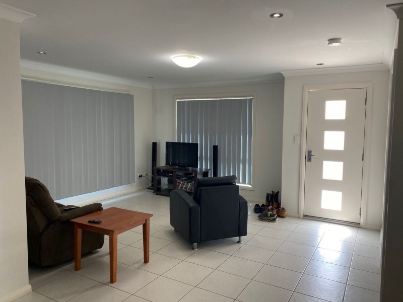 1 & 2/12 Lewis St, Chinchilla QLD 4413