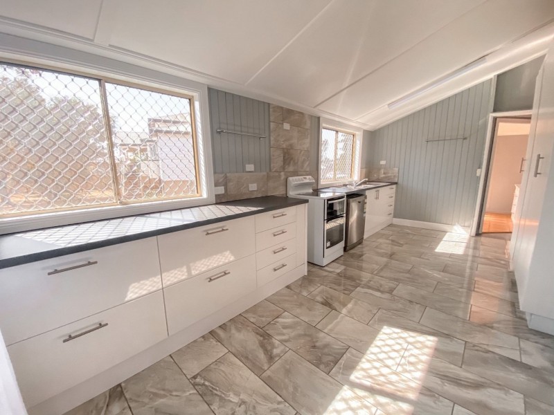 62 Park Street, Chinchilla QLD 4413