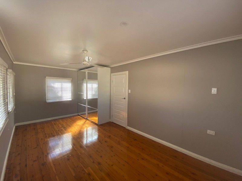 13 Windmill Rd, Chinchilla QLD 4413