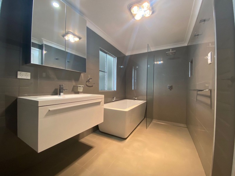 13 Windmill Rd, Chinchilla QLD 4413