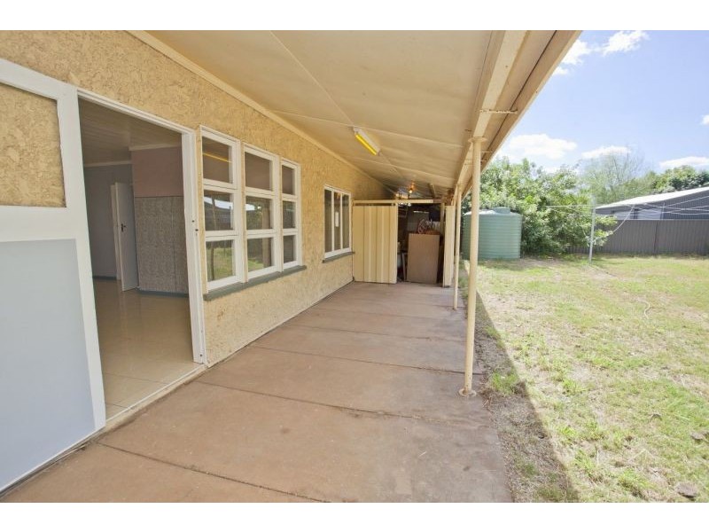 43 Windmill Road, Chinchilla QLD 4413