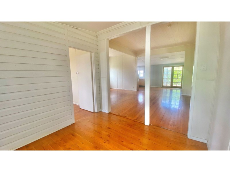 6 Heeney Street, Chinchilla QLD 4413