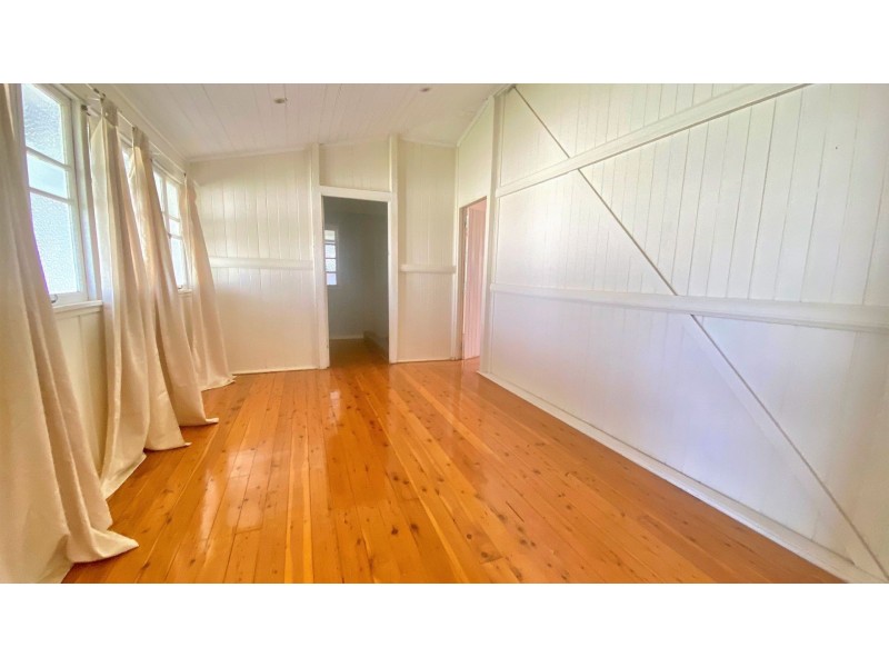 6 Heeney Street, Chinchilla QLD 4413