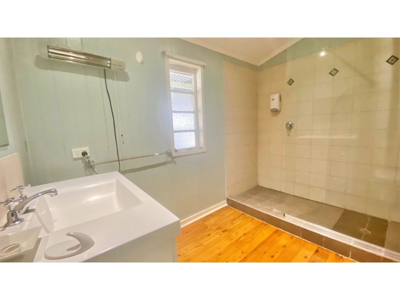 6 Heeney Street, Chinchilla QLD 4413