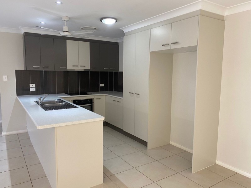 63 Sheridan St, Chinchilla QLD 4413