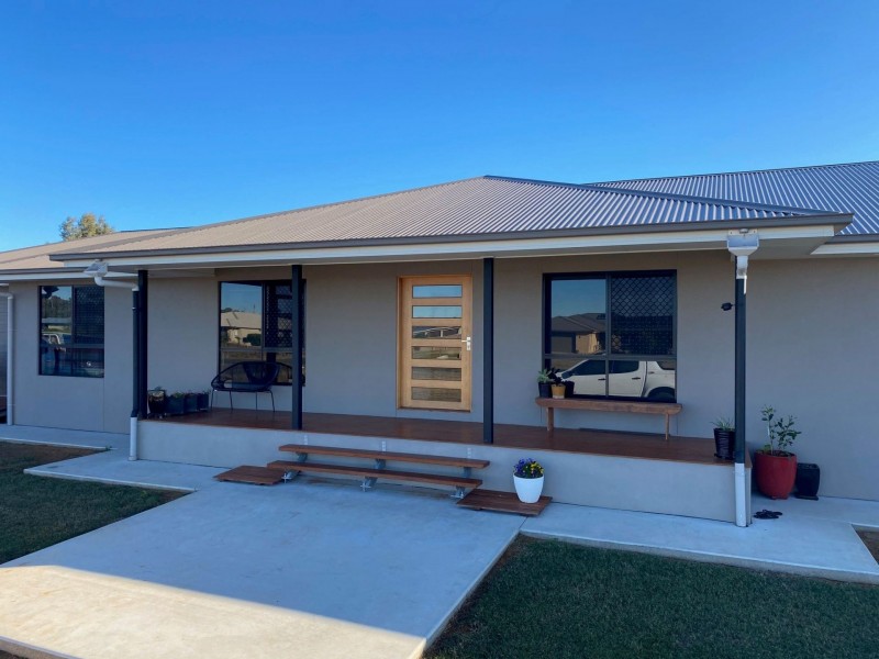 9 Marsden Court, Chinchilla QLD 4413