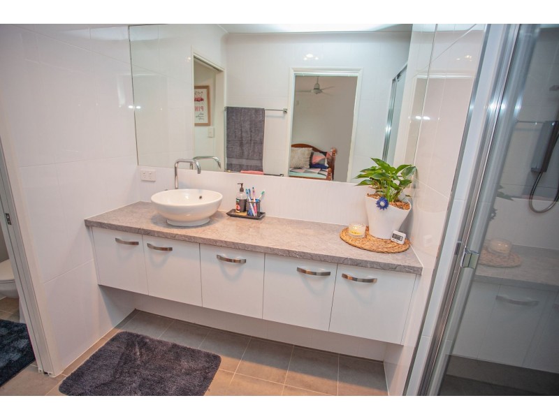 9 Marsden Court, Chinchilla QLD 4413