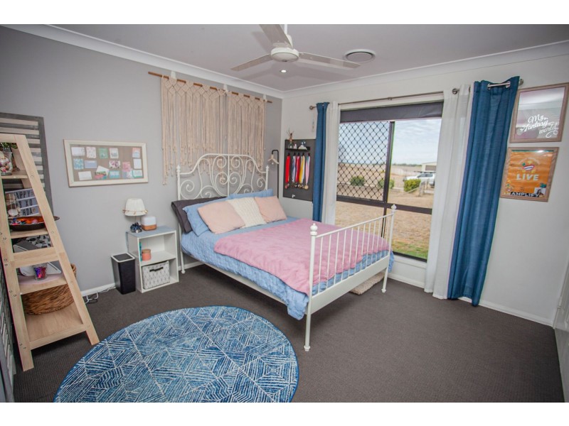 9 Marsden Court, Chinchilla QLD 4413