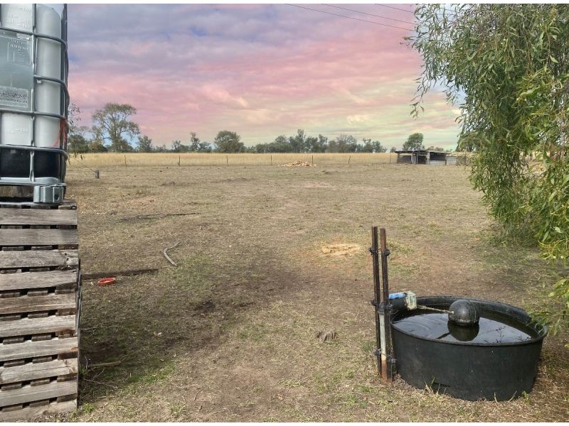 419 Chinchila Tara Road, Chinchilla QLD 4413