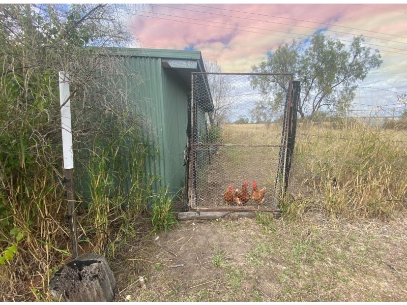 419 Chinchila Tara Road, Chinchilla QLD 4413