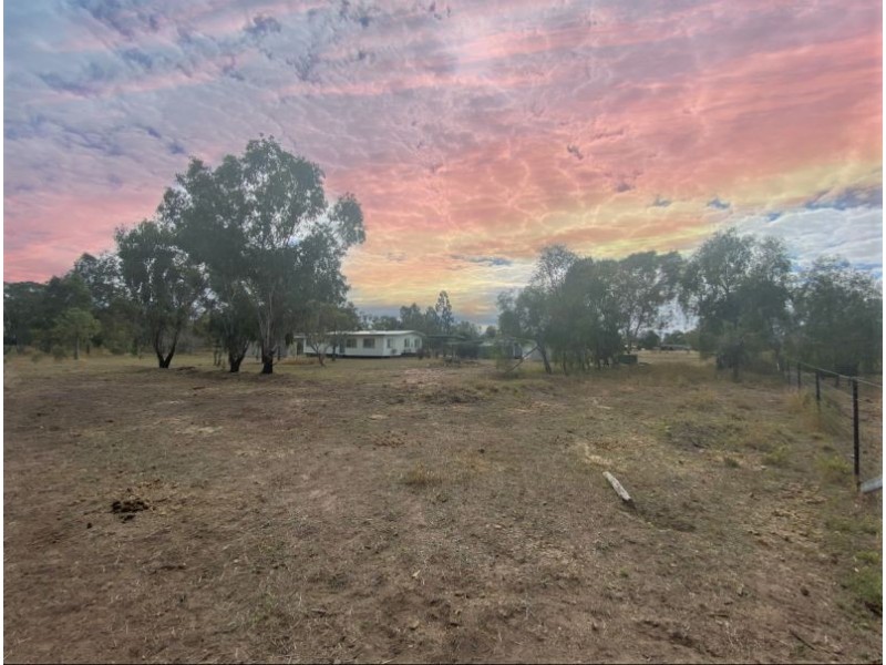 419 Chinchila Tara Road, Chinchilla QLD 4413