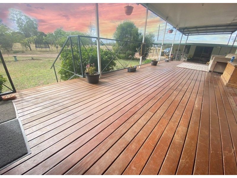 419 Chinchila Tara Road, Chinchilla QLD 4413