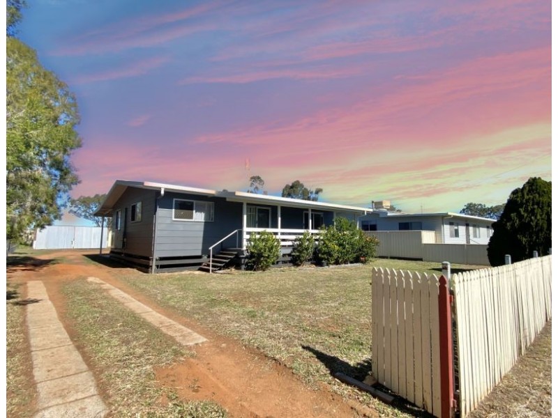 3 Stevenson Street, Chinchilla QLD 4413