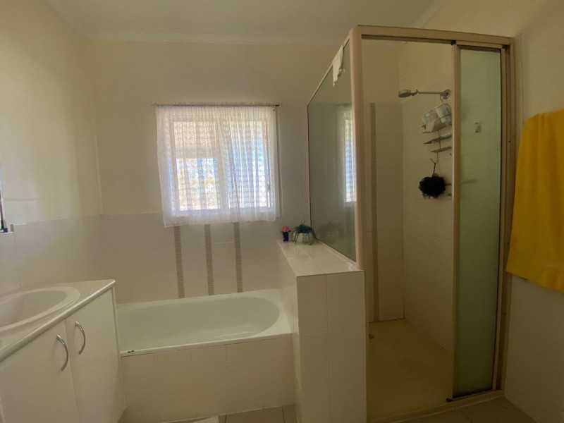 26 Wood St, Condamine QLD 4416