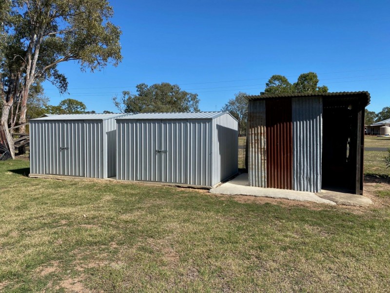 26 Wood St, Condamine QLD 4416