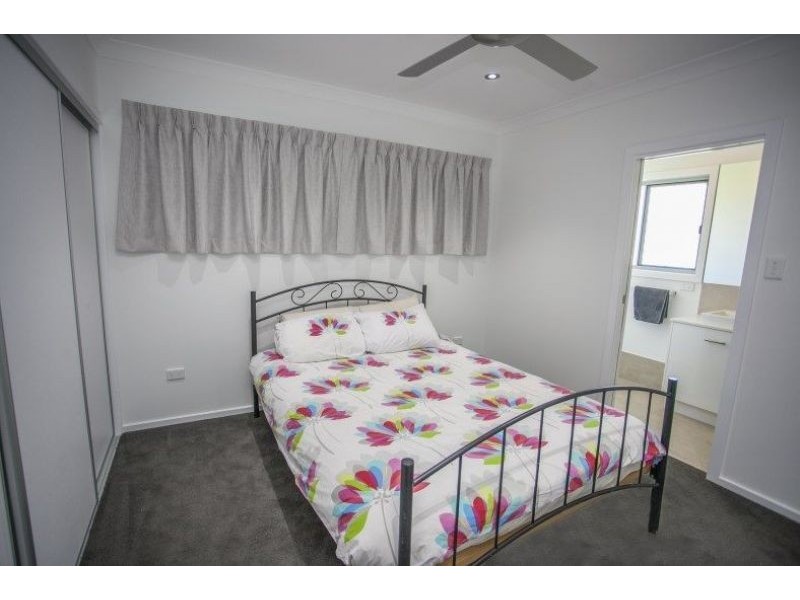 5 Parker Place, Chinchilla QLD 4413