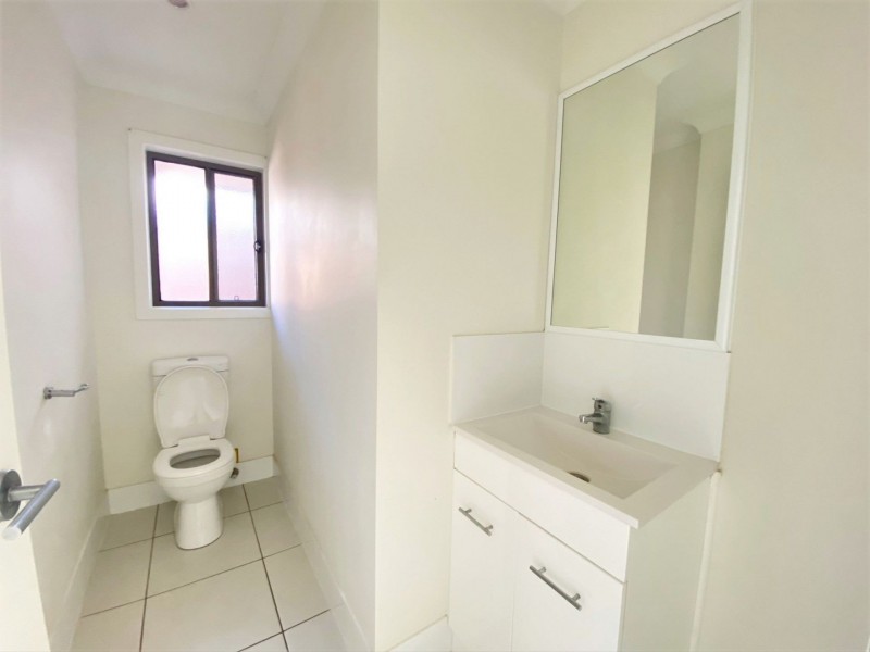 1 Cello Court, Chinchilla QLD 4413