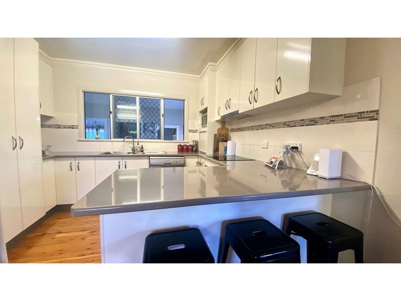 4 Nevell Street, Chinchilla QLD 4413