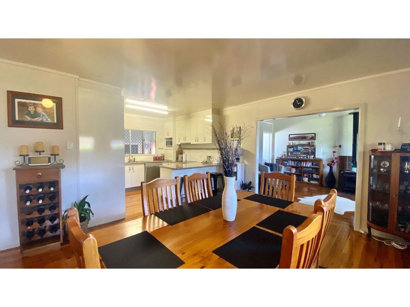 4 Nevell Street, Chinchilla QLD 4413