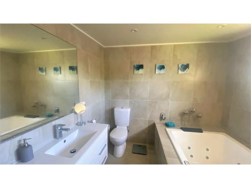 4 Nevell Street, Chinchilla QLD 4413