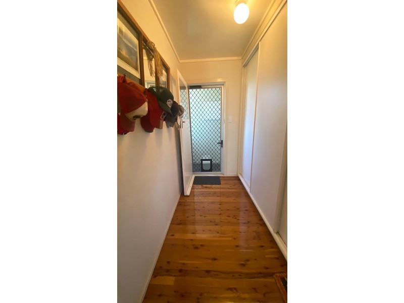 4 Nevell Street, Chinchilla QLD 4413