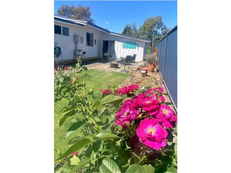 4 Nevell Street, Chinchilla QLD 4413