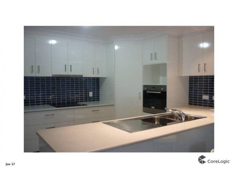 15 Sommerfeld Cres, Chinchilla QLD 4413