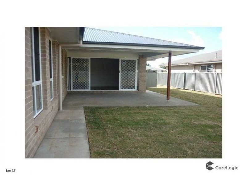 15 Sommerfeld Cres, Chinchilla QLD 4413
