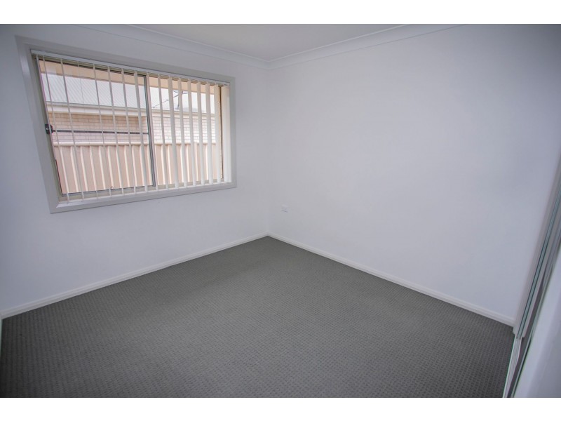 100 Cypress Pines Dr, Miles QLD 4415