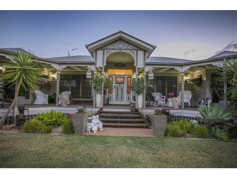 48 Bender Street, Chinchilla QLD 4413