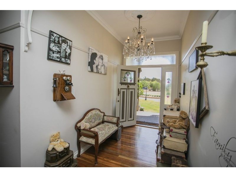 48 Bender Street, Chinchilla QLD 4413