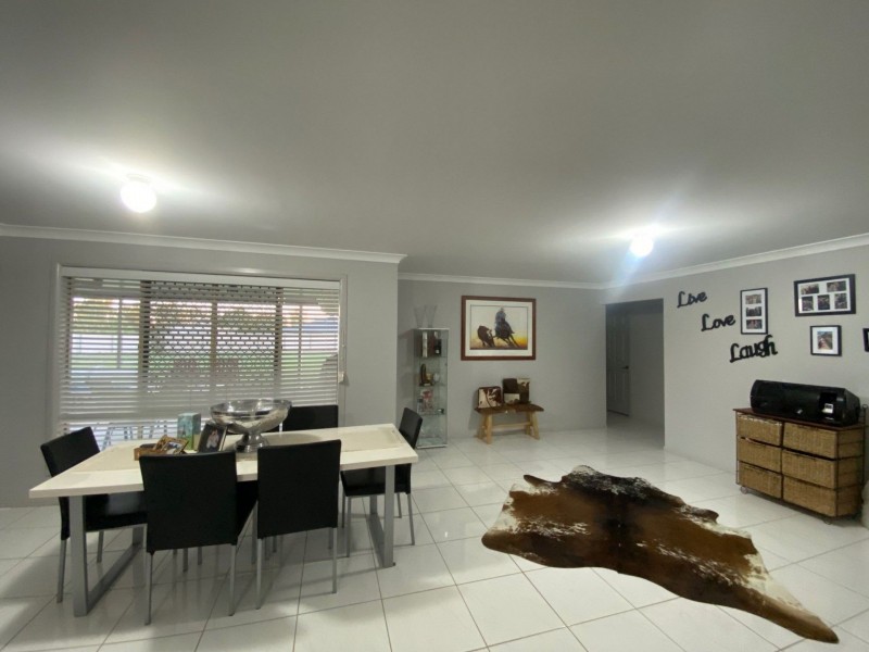 20 Bowen St, Condamine QLD 4416