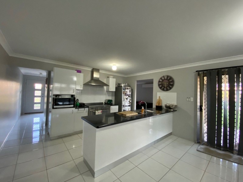 20 Bowen St, Condamine QLD 4416