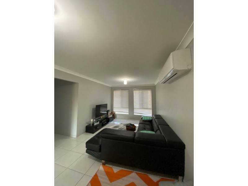 20 Bowen St, Condamine QLD 4416