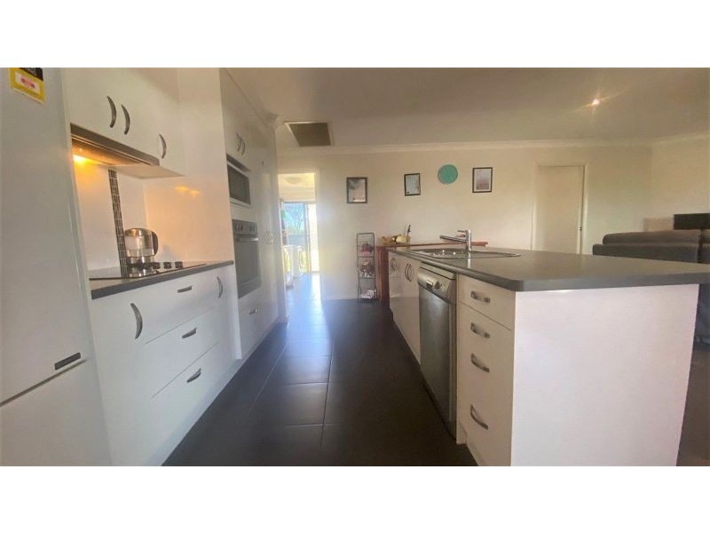 3-5 Wheildon Way, Chinchilla QLD 4413