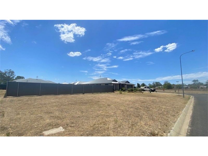 3-5 Wheildon Way, Chinchilla QLD 4413